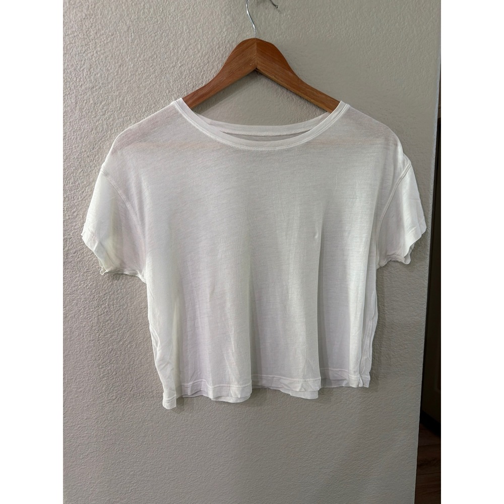 Lululemon Cates T-Shirt White Relaxed Cropped Short Sleeve Crew Neck Tee M